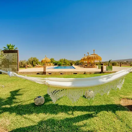 Villa Stunning In