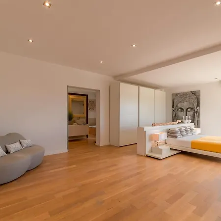 Stunning In Villa Campos (Mallorca)